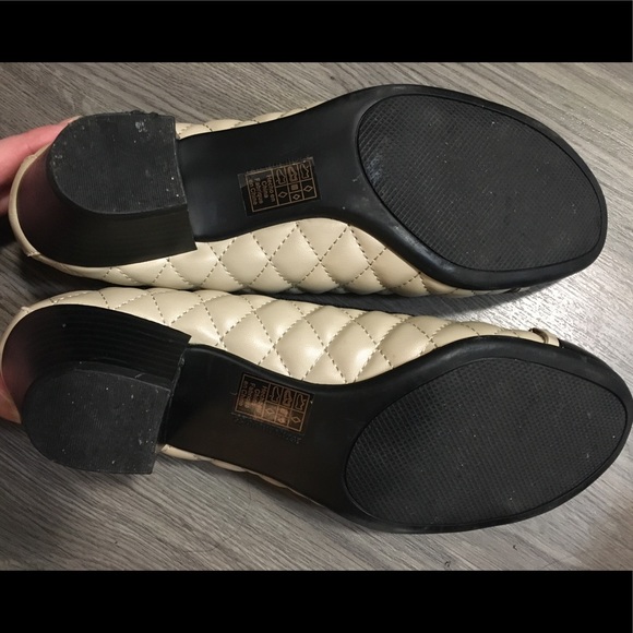 Naturalizer quilted heels - Picture 6 of 7